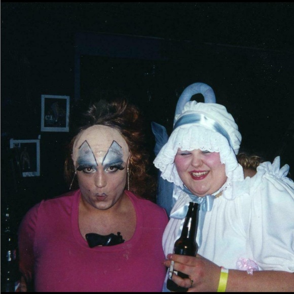 Meet your Posher, Albrt - Picture 12 of 16